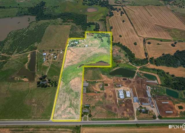 Property at 160 Gooselake Ln, Scotland, TX 76379, 4 beds, 2 baths