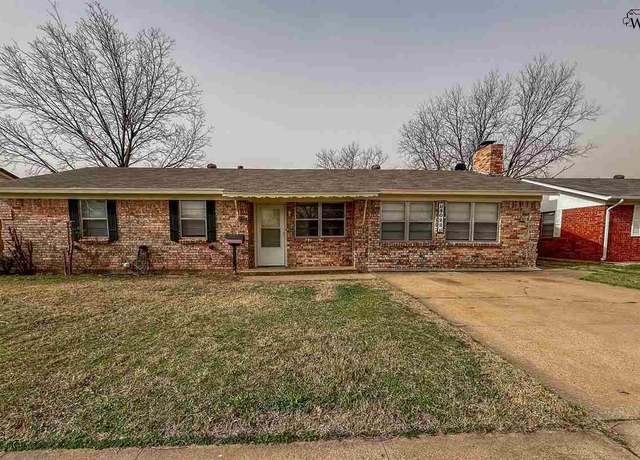 Property at 4022 Hooper Dr, Wichita Falls, TX 76306, 4 beds, 2 baths