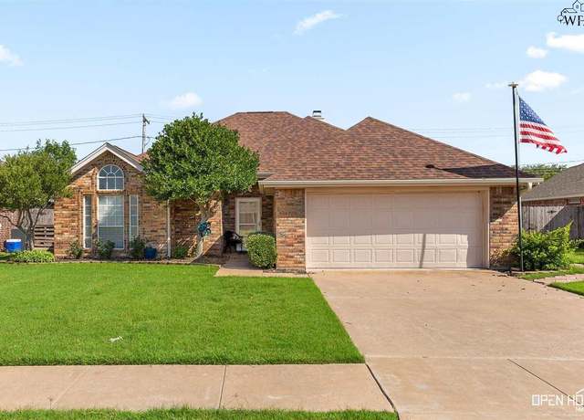 Property at 5609 Forest Cove Dr, Wichita Falls, TX 76310, 3 beds, 2 baths