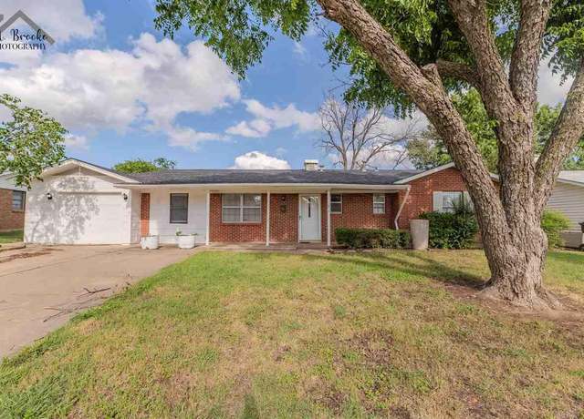 Property at 1803 Eden Ln, Wichita Falls, TX 76306, 3 beds, 2 baths