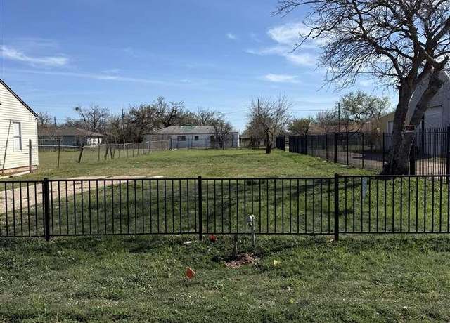 Property at 3021 Borton St, Wichita Falls, TX 76306