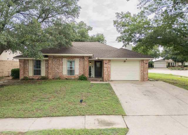 Property at 5104 Wildflower Ln, Wichita Falls, TX 76310, 3 beds, 2 baths