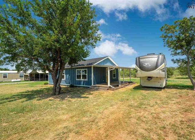 Property at 168 Apache Trl, Wichita Falls, TX 76310, 3 beds, 2 baths