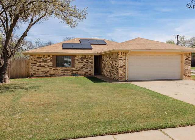 Property at 4803 Colleen Dr, Wichita Falls, TX 76302, 3 beds, 2 baths