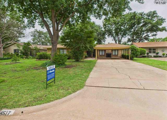 Property at 4517 Westward Dr, Wichita Falls, TX 76308, 3 beds, 2 baths
