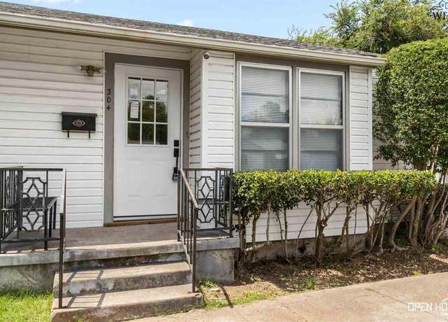 Property at 304 Rockwood Dr, Wichita Falls, TX 76301, 4 beds, 2 baths