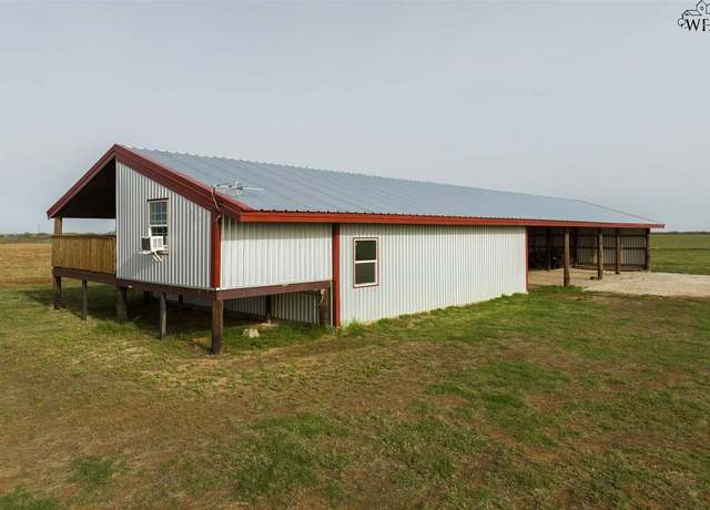 Property at 323 Slaughter Rd, Megargel, TX 76370