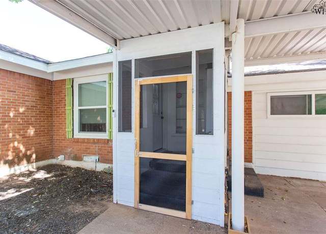 Property at 4107 Hughes Dr, Wichita Falls, TX 76308, 4 beds, 2 baths