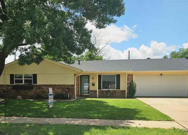 Property at 1531 Primrose Dr, Wichita Falls, TX 76302, 3 beds, 2 baths