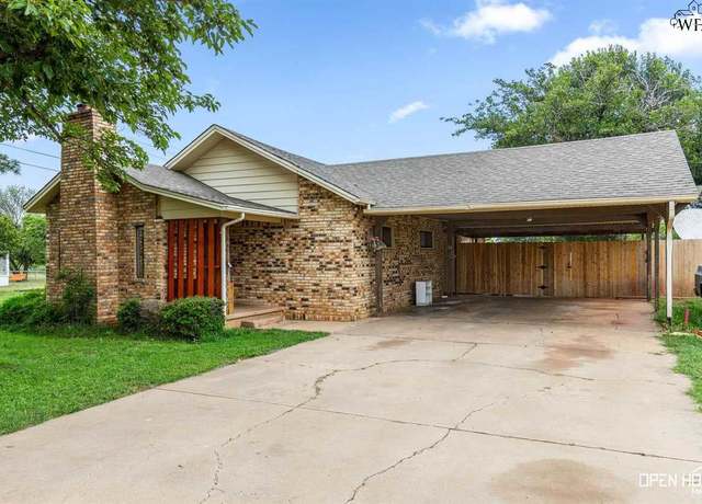 Property at 402 N Pecan St, Holliday, TX 76366, 2 beds, 2 baths