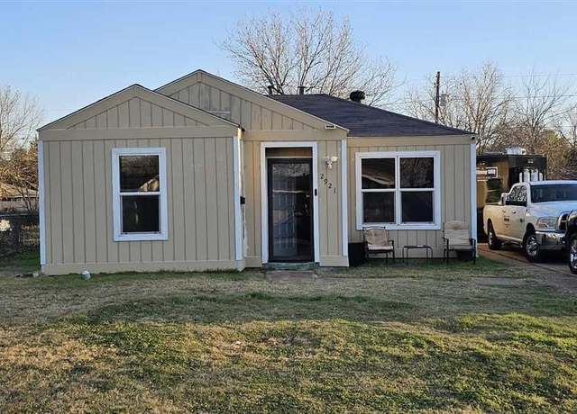 Property at 2921 Lavell Ave, Wichita Falls, TX 76308, 2 beds, 1 bath