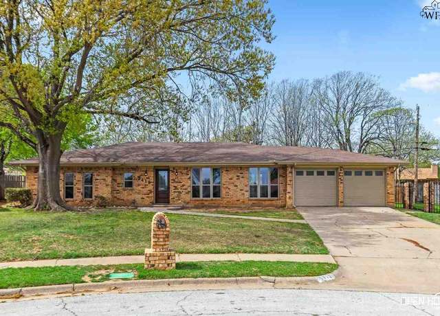 Property at 5415 Page Dr, Wichita Falls, TX 76306, 4 beds, 2 baths