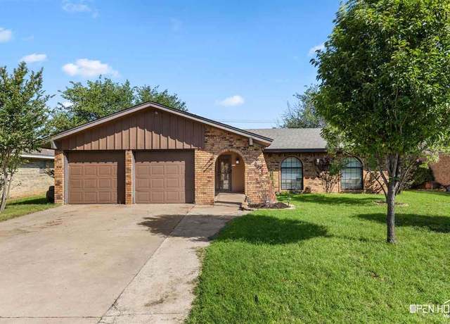 Property at 4602 Trailwood Dr, Wichita Falls, TX 76310, 3 beds, 2 baths