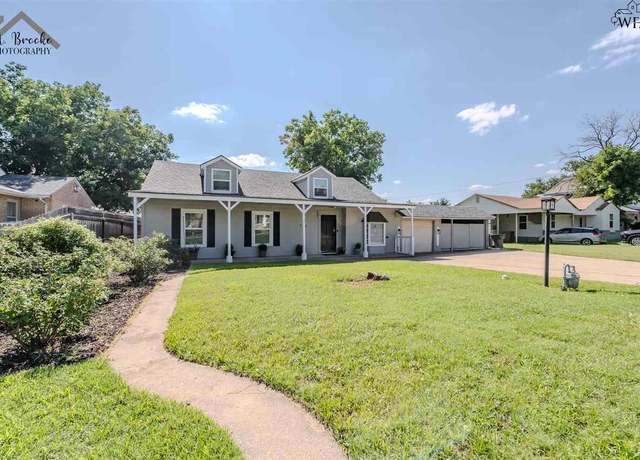 Property at 704 Fillmore St, Wichita Falls, TX 76301, 5 beds, 2 baths