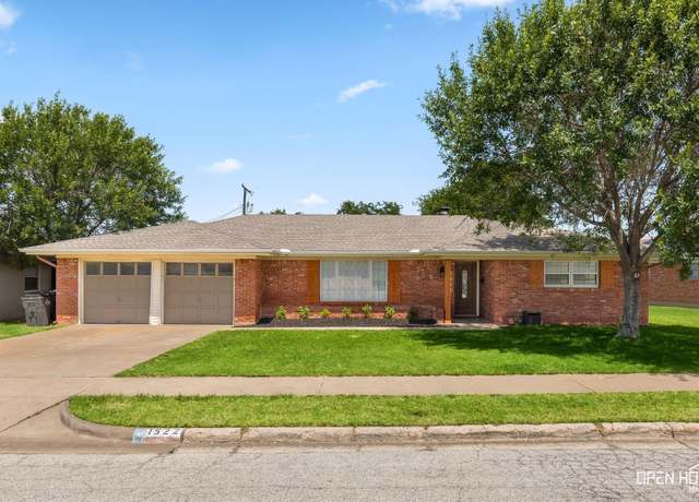Property at 1522 Southwinds Dr, Wichita Falls, TX 76302, 4 beds, 2 baths