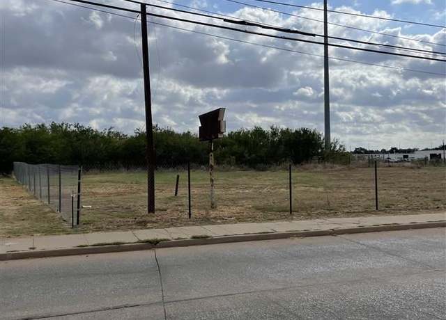 Property at 2811 Holliday Rd, Wichita Falls, TX 76301