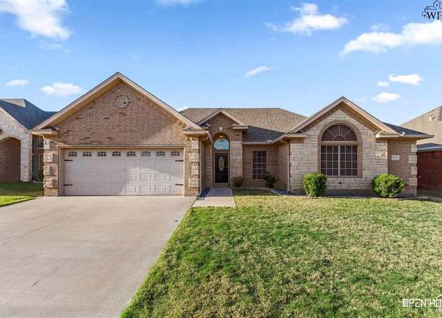 Property at 4 Jasmine Ct, Wichita Falls, TX 76310, 4 beds, 2 baths
