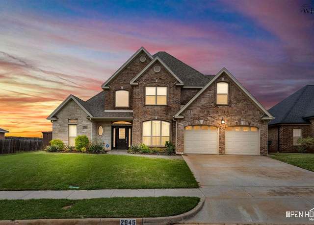 Property at 2945 S Shepherds Gln, Wichita Falls, TX 76308, 4 beds, 0.5 baths
