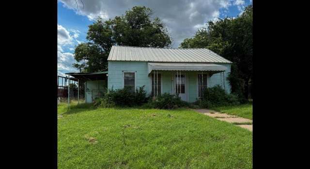 Photo of 229 S Sycamore St, Archer City, TX 76351