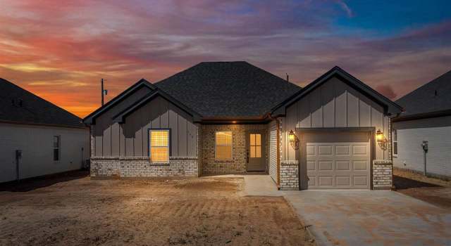 Photo of 408 S Cherry St, Holliday, TX 76366