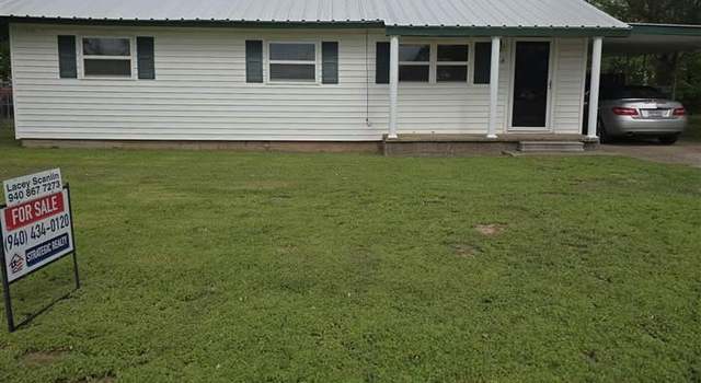 Photo of 634 S Berry St, Burkburnett, TX 76354