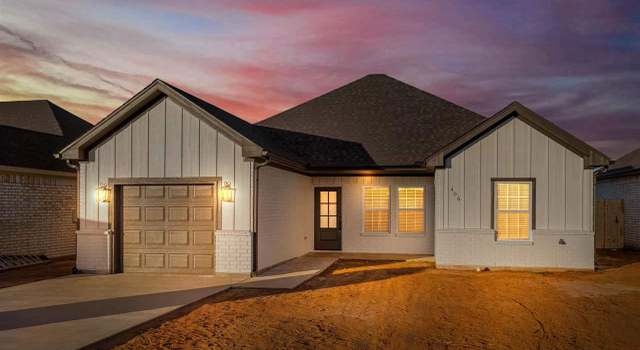 Photo of 406 S Cherry St, Holliday, TX 76366