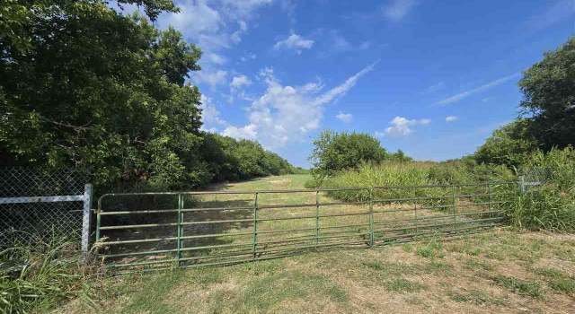 Photo of 3411 Sheppard Access Rd, Wichita Falls, TX 76306