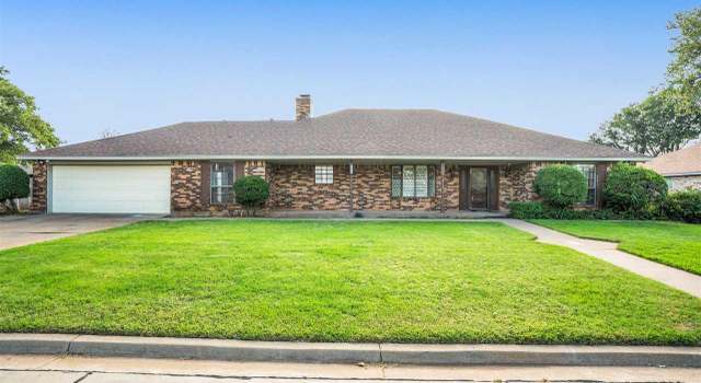 Photo of 1436 Cherokee Cir, Burkburnett, TX 76354