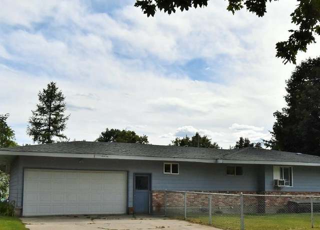 Property at 104 & 106 N Ridge St, Chewelah, WA 99109, 6 beds, 4 baths
