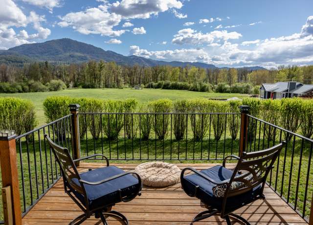 Property at 737 Soluna Ranch Way, Kettle Falls, WA 99141, 3 beds, 3 baths