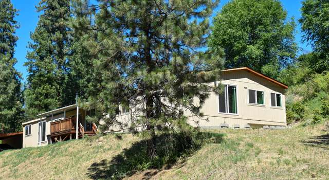 Photo of 1398 Old Kettle Rd, Kettle Falls, WA 99141