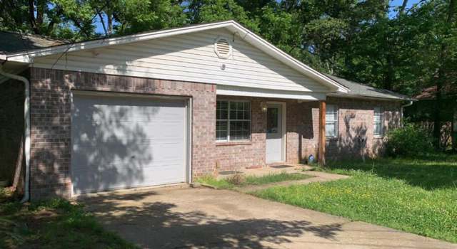 Photo of 818 S Denver Ave, Russellville, AR 72801