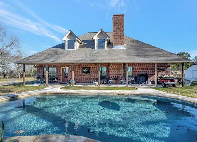 Property at 1608 Cr 302, Nacogdoches, TX 75961, 4 beds, 3 baths