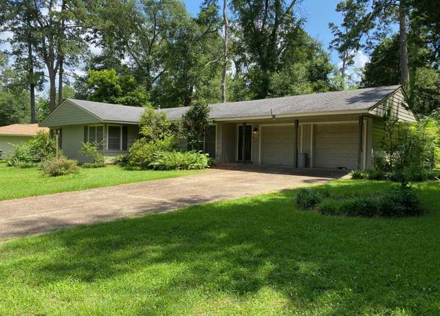 Property at 417 Meadowbrook Dr, Nacogdoches, TX 75964, 3 beds, 2 baths