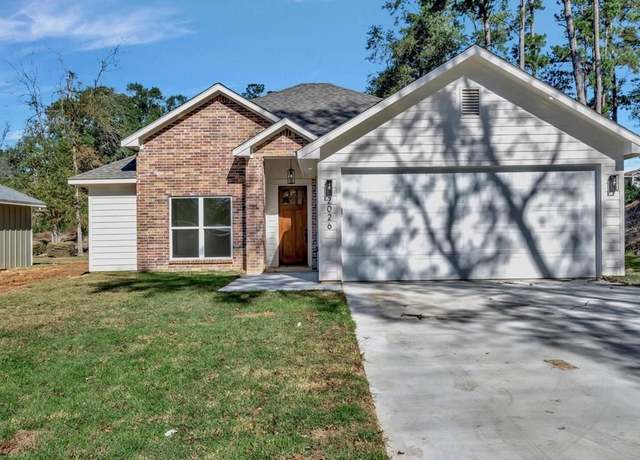 Property at 2026 Virginia Ave, Nacogdoches, TX 75961, 3 beds, 2 baths