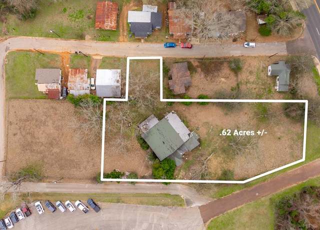 Property at 510 Otis St, Nacogdoches, TX 75961
