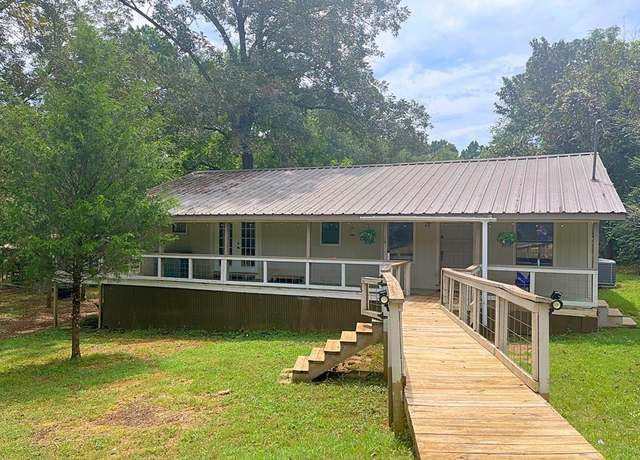 Property at 417 County Road 706, Nacogdoches, TX 75964, 2 beds, 2 baths