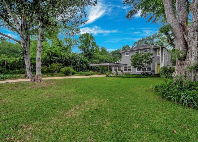 Property at 108 E Planters, San Augustine, TX 75972, 3 beds, 2 baths