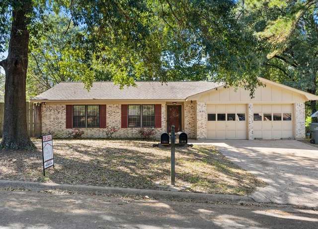 Property at 1618 Mckewen Dr, Nacogdoches, TX 75965, 3 beds, 2 baths