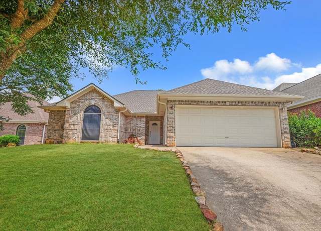 Property at 153 Quarry Ln, Nacogdoches, TX 75965, 3 beds, 2 baths
