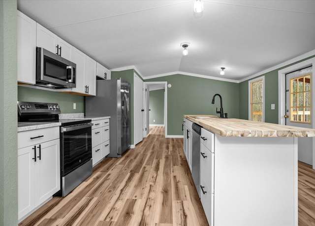 Property at 444 Fm 2558, Broaddus, TX 75972, 2 beds, 2 baths