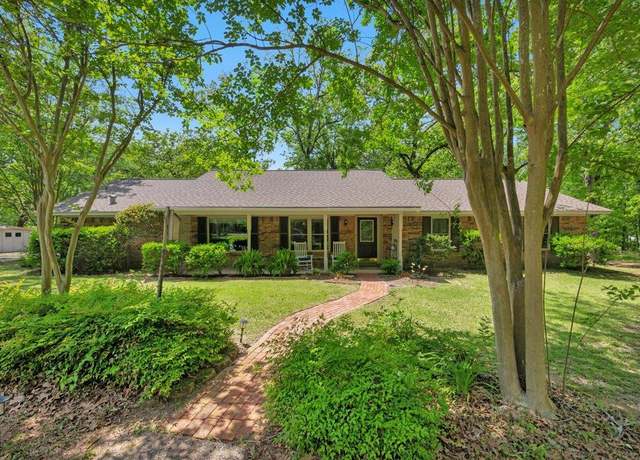 Property at 144 Cr 2055, Nacogdoches, TX 75965, 3 beds, 2.5 baths
