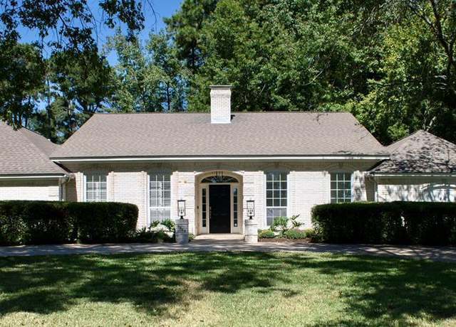 Property at 3913 Oak Creek Dr, Nacogdoches, TX 75965, 3 beds, 3 baths