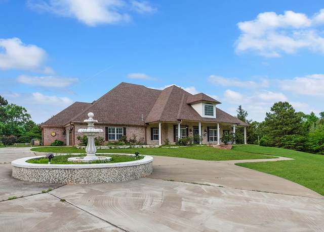 Property at 3996 County Road 724, Nacogdoches, TX 75964, 4 beds, 2 baths