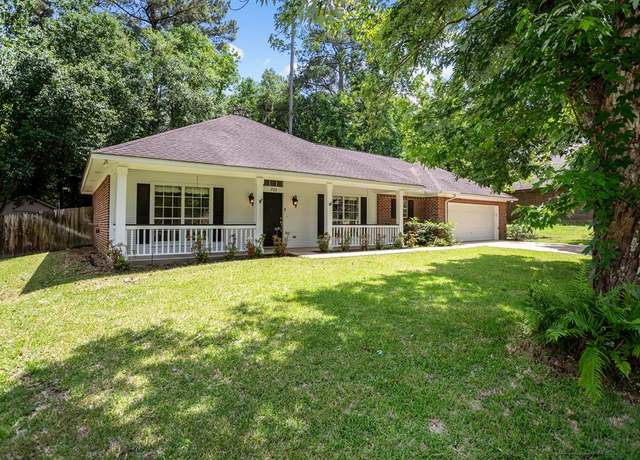 Property at 733 Village Gate Cir, Nacogdoches, TX 75964, 3 beds, 2 baths