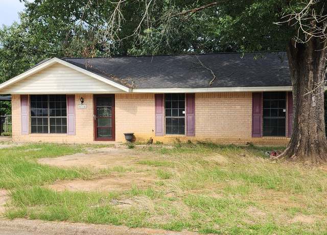 Property at 4714 Emerald Dr, Nacogdoches, TX 75965, 3 beds, 1.5 baths