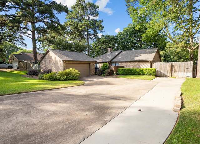 Property at 1711 Heather St, Nacogdoches, TX 75965, 3 beds, 2 baths