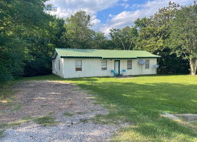 Property at 2003 Fm 1087, Central Heights, TX 75965, 3 beds, 2 baths