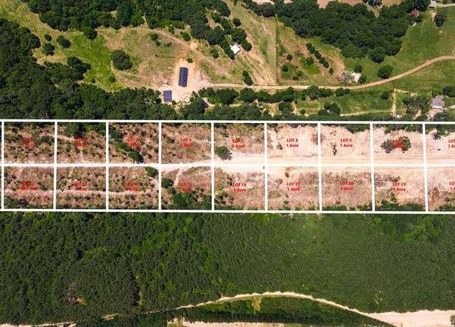 Property at 237 Timber Crossing Dr, Garrison, TX 75946