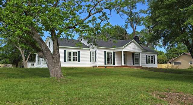 Photo of 823 8th St, Cushing, TX 75760